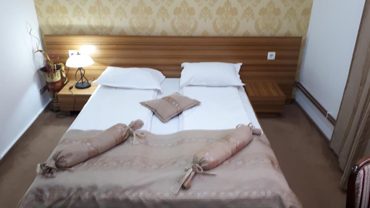 סראייבו Hotel Alem מראה חיצוני תמונה