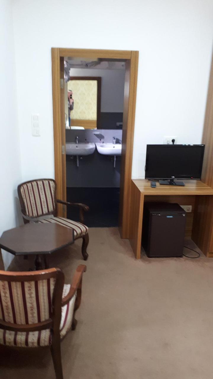 סראייבו Hotel Alem מראה חיצוני תמונה